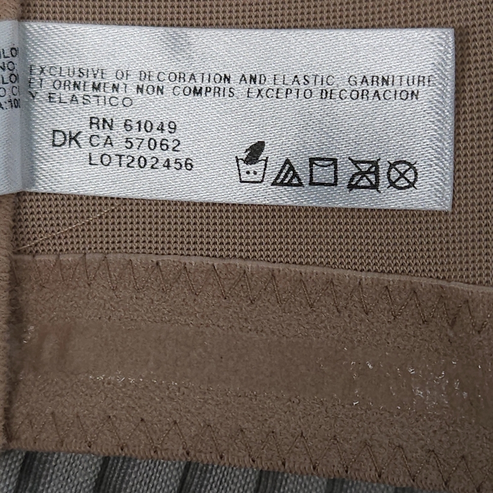 Wacoal 854119 Full Coverage Underwire Bra 42DDD Nude Beige Plus Size T-Shirt - Picture 10 of 14